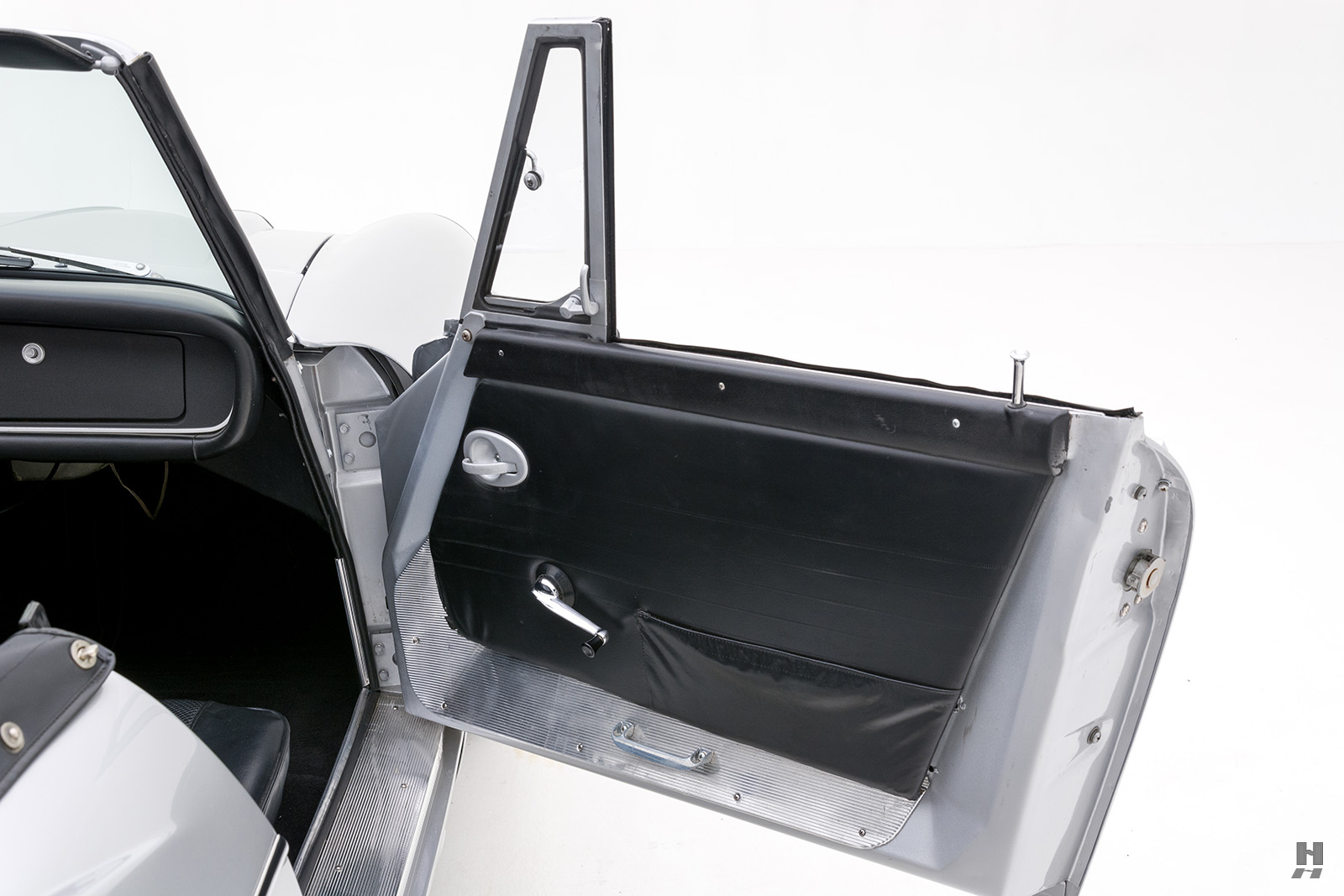 1970 Datsun 2000 Base | Hagerty Valuation Tools®